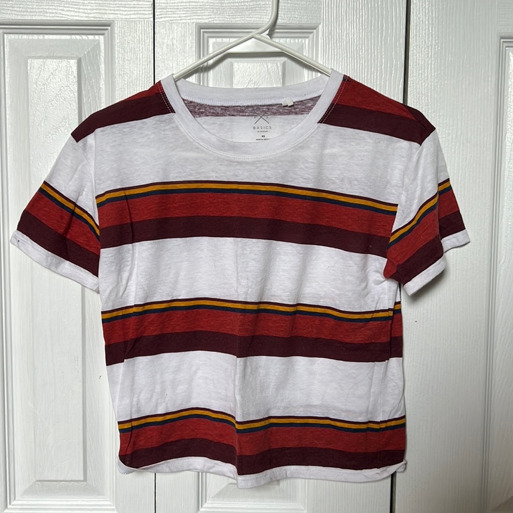 Women’s X-small t-shirt crop top. Orange, red, white, and navy blue.